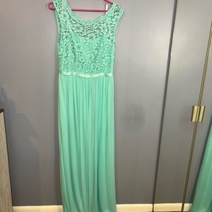 Caribbean Blue David’s Bridal Dress Worn Once